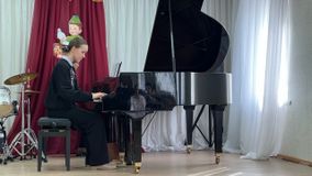 Ромазанова Эмилия