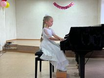 Скоробогатова София